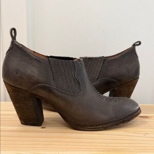 Frye Womens Ankle Boots